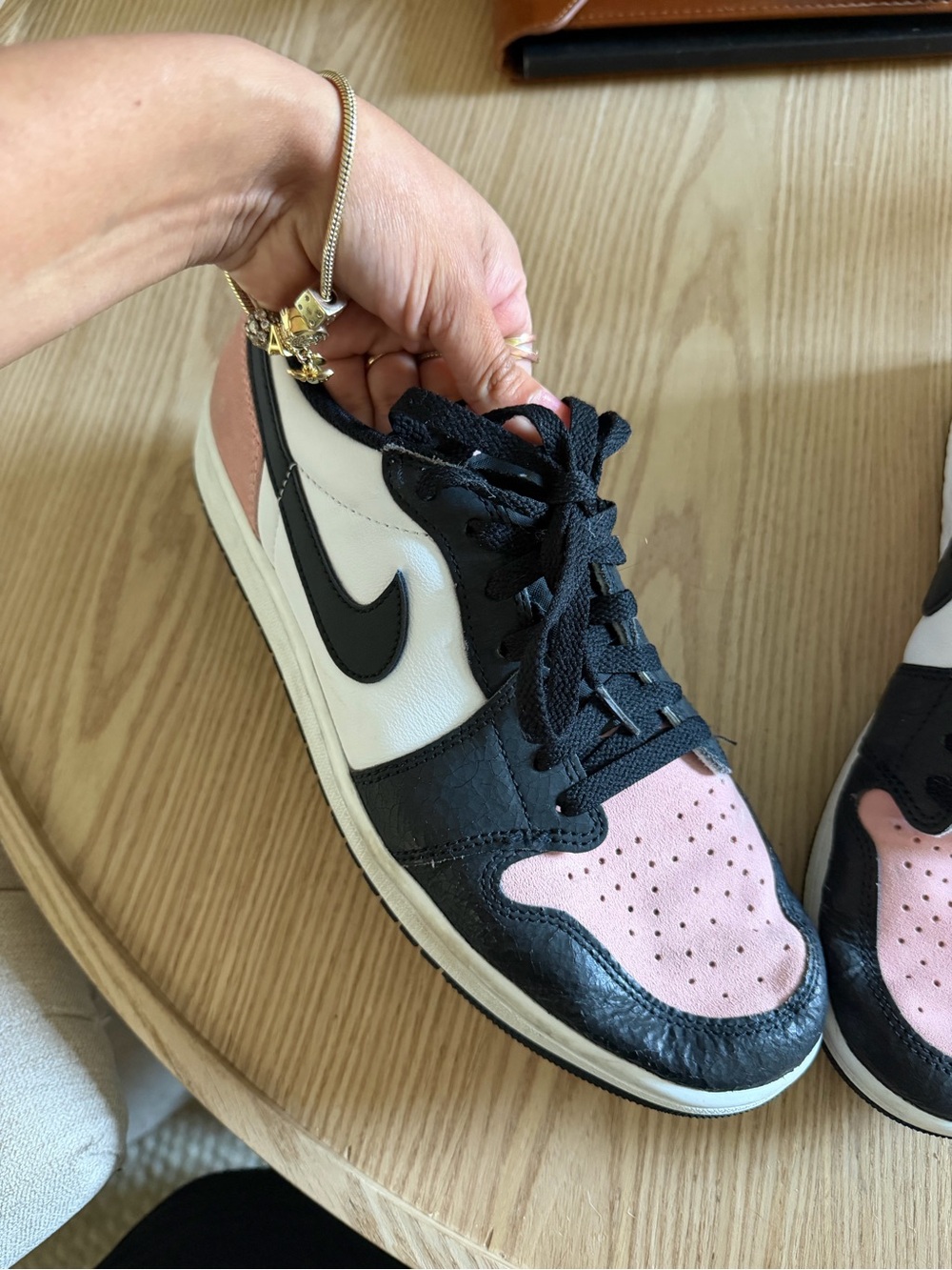 Nike Low-Top Sneakers in Black, White & Pink - Picture 3 of 7